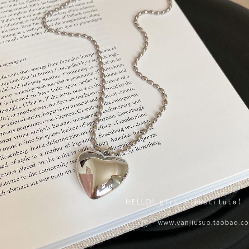 

Sunflower Unnie Silver Heart Pendant Pearl Necklace - Women s Layered Sweater Chain Accessory