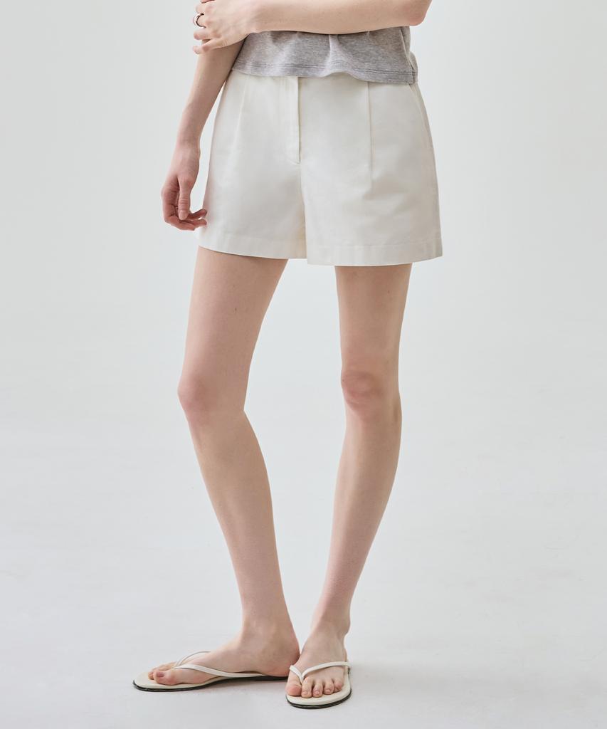 Deuloupisumeon One-Pleat Twill Cotton Shorts [L.Beige]