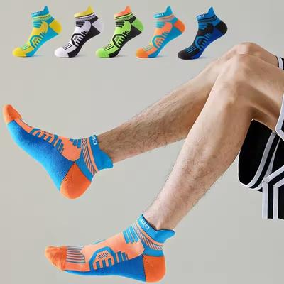 3 páry/šarže Pánské nízké fitness ponožky Profesionální pánské basketbalové ponožky Prodyšné tenké ponožky na cyklistiku cestování pro muže
