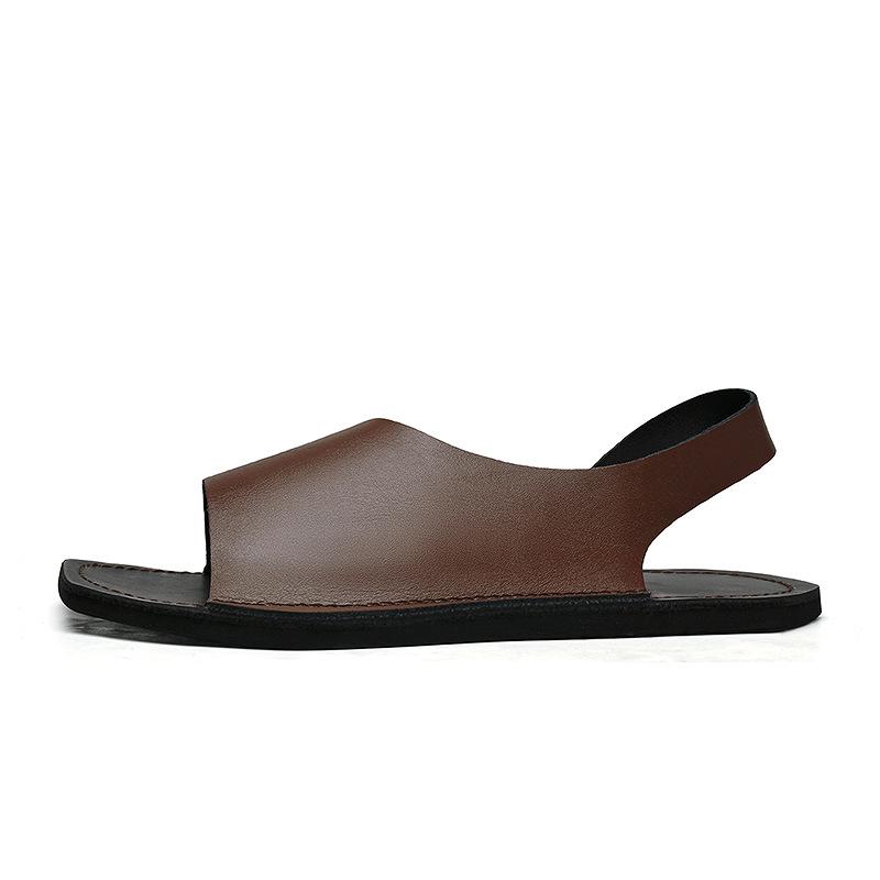 Sandals men's 2025 new summer wear beach slippers men's European and American style flat bottom Roman shoes tide