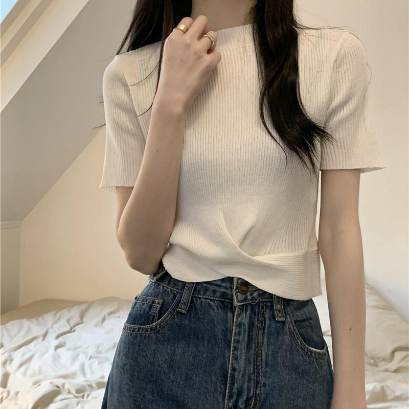Thin Slim Fit Design Niche Knit Shirt Short Sleeved T-shirt Women's Summer High Waist Exposed Navel Short Top