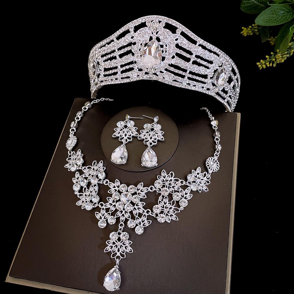 Silver Bride's Crown Three Piece Set Wedding Crown Headwear Necklace Earrings Korean Style Super Fairy Wedding Dress Matching