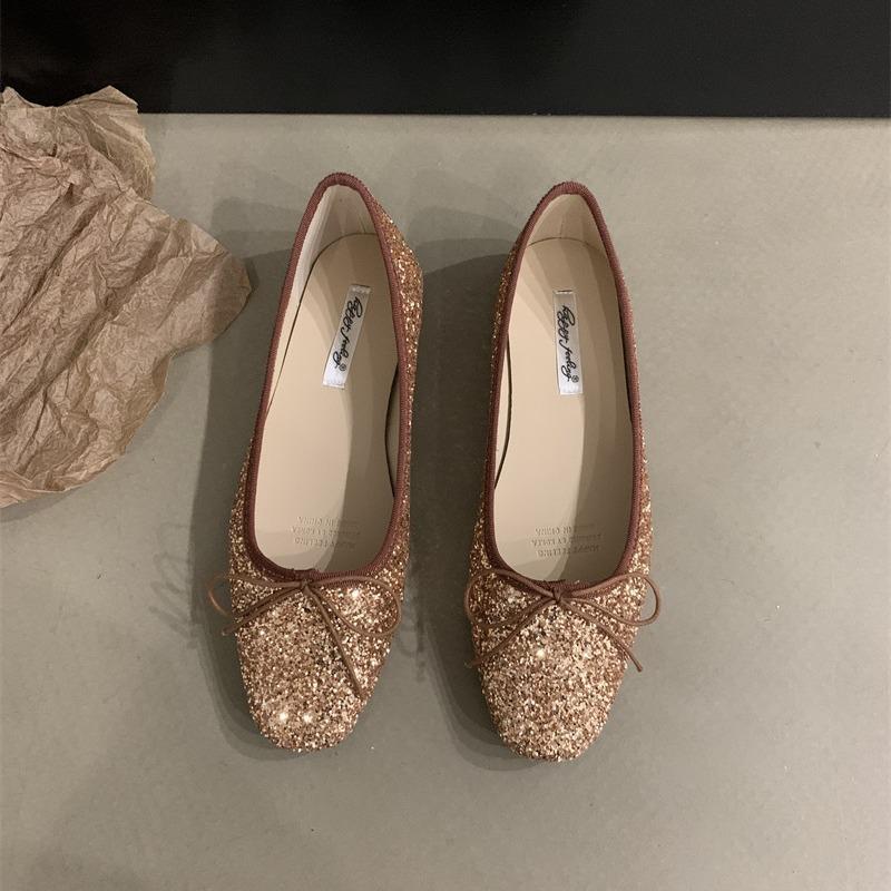 

2025 spring and autumn new fine flash temperament flat single shoes lady bow light mouth ballet shoes 40 светло-коричневого