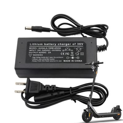 42V New Energy Autoladegerät, Elektrisches Kickboard, Autoladegerät, Ladeanschluss, Hochkompatibel