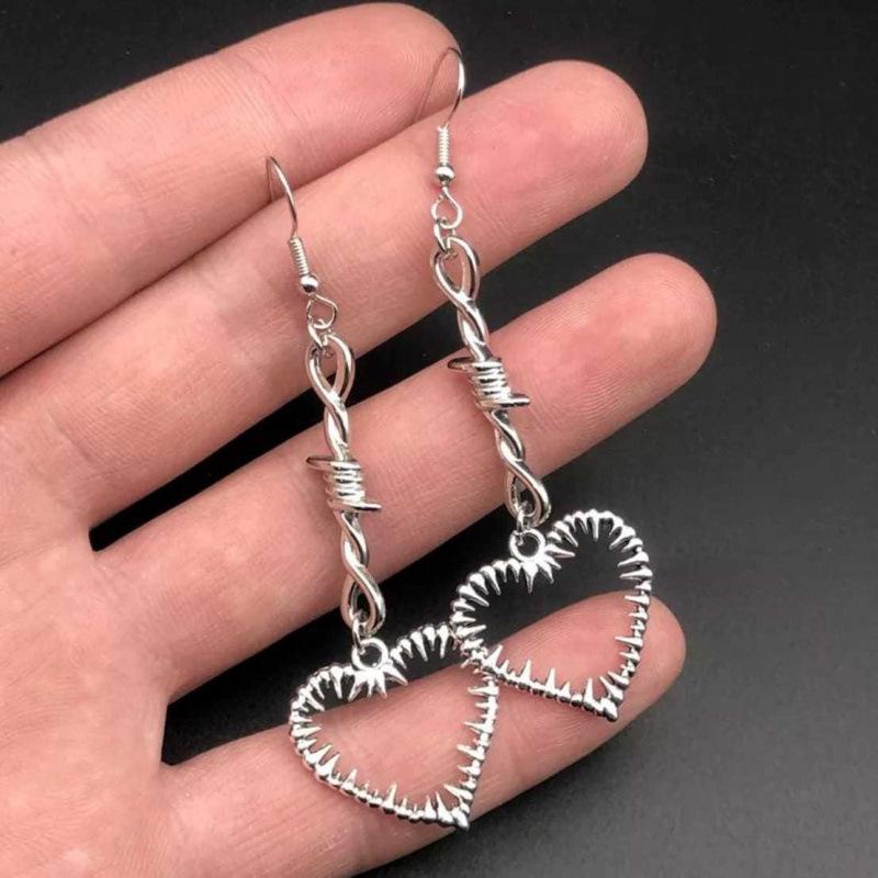 Jun'an Gothic Punk Iron Wire Dangling Earrings