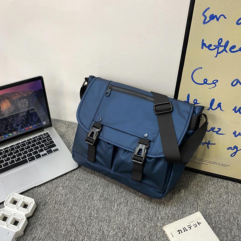 Men's Trendy Large Capacity Japanese Style Crossbody Messenger Bag