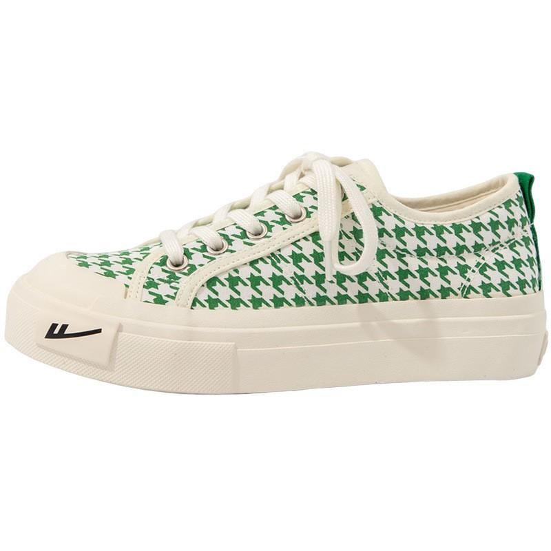 Low-top thick-soled solid-color canvas shoes, spring new comfortable shoes, men's and women's same black shoes