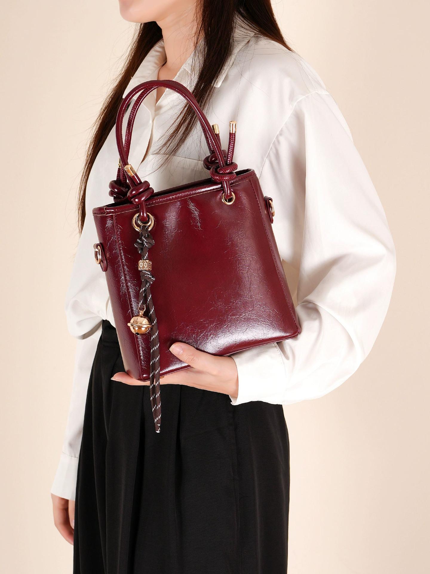 

2025 red bridal wedding bag women s niche high-end handbag versatile commuter shoulder messenger bag красный