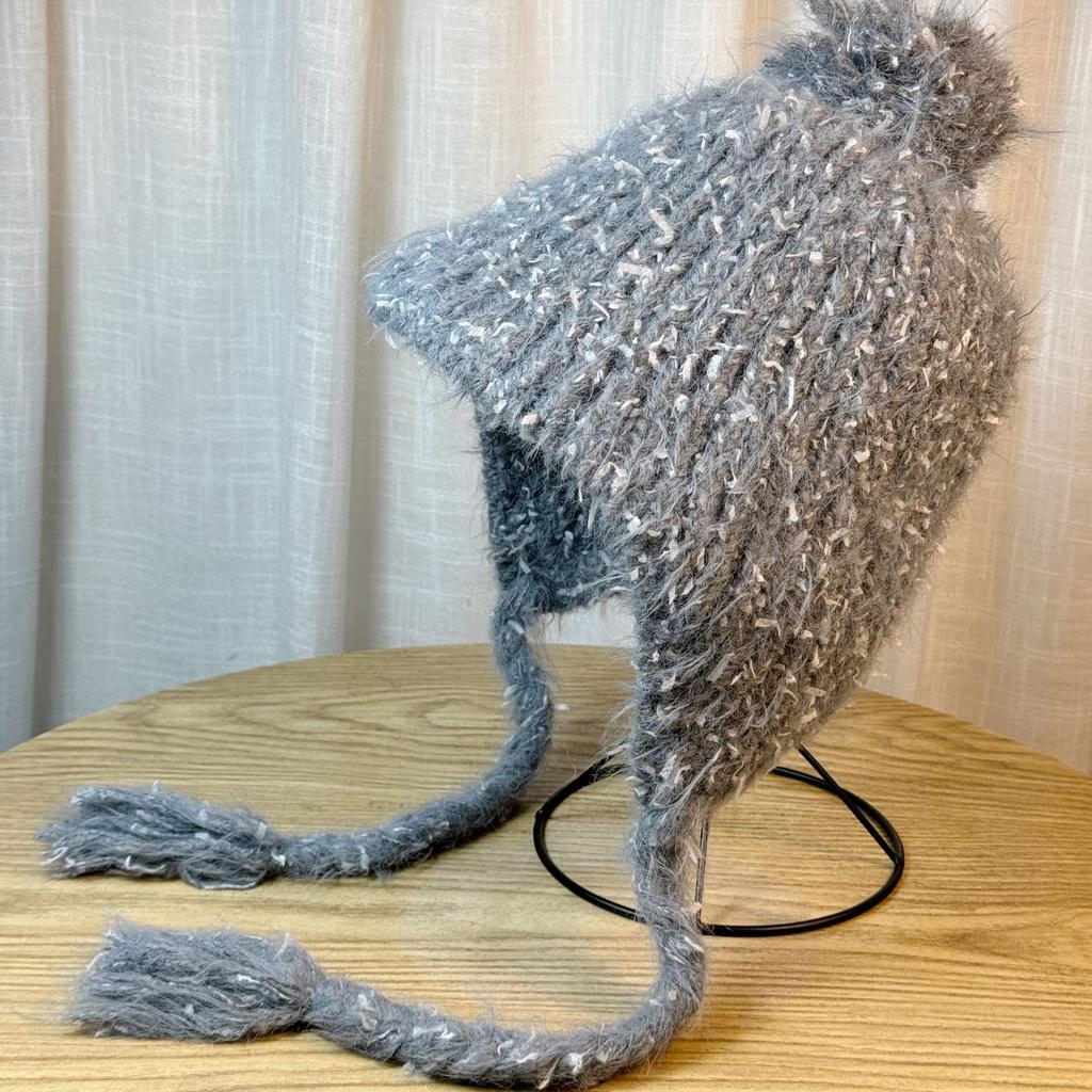 New Xiaoxiangfeng Export Fabric Knitted Ear Protection Hat for Women with Big Fur Ball Cute Woolen Hat Autumn and Winter Handmade Baotou Hat