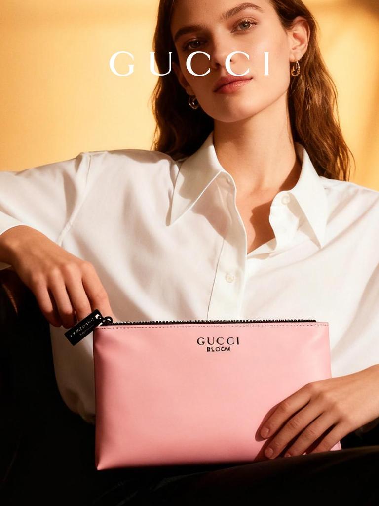 Gucci Ladies' Storage Bag, Sweet Style, Convenient To Carry, Fresh And Sweet Style, For Business Trips, Travel, Daily Use