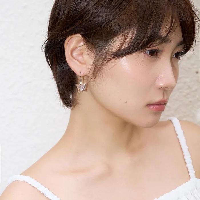 Clear Navi Drop Earring