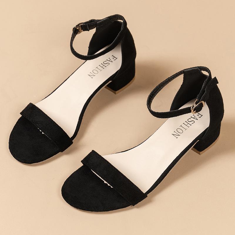

Summer 2024 new mid-heel open-toe one-button women s sandals fashion mid-heel versatile large-size Roman shoes 42 чорний