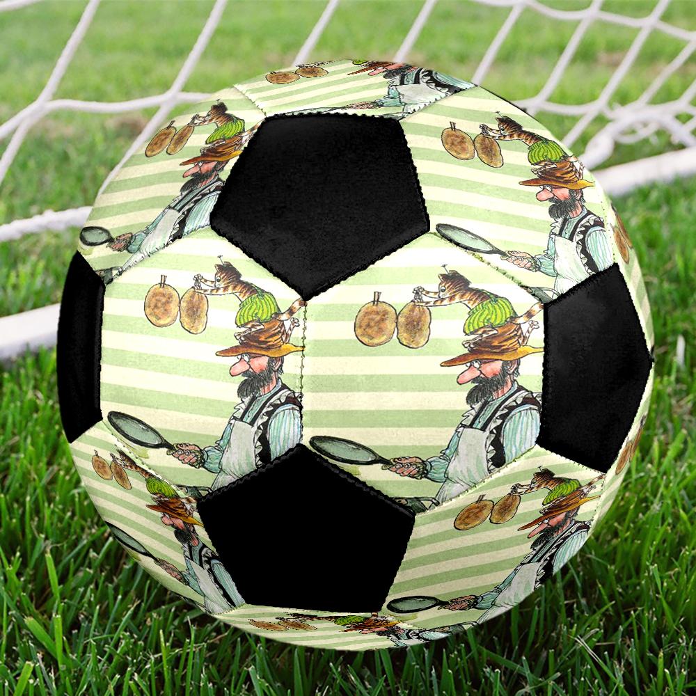 Pettson and Findus Theme Size 5 Soccer Ball, Suitable for Both Indoor and Outdoor Matches, a Gift Suitable for Everyone.