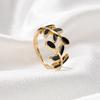 A Fashionable and Elegant Leaf-Shaped Ring with Oil-Drip Craftsmanship, Suitable for Everyday Wear and Holidays