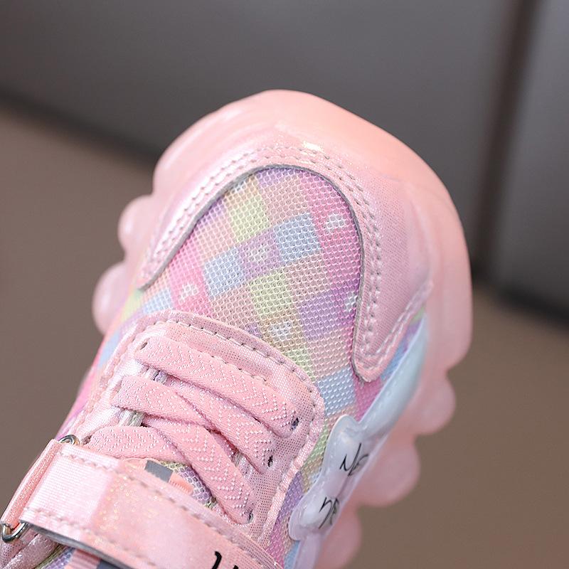 Children LED Light Sports Shoes Spring and Autumn Soft Soled Single Shoes for Girls