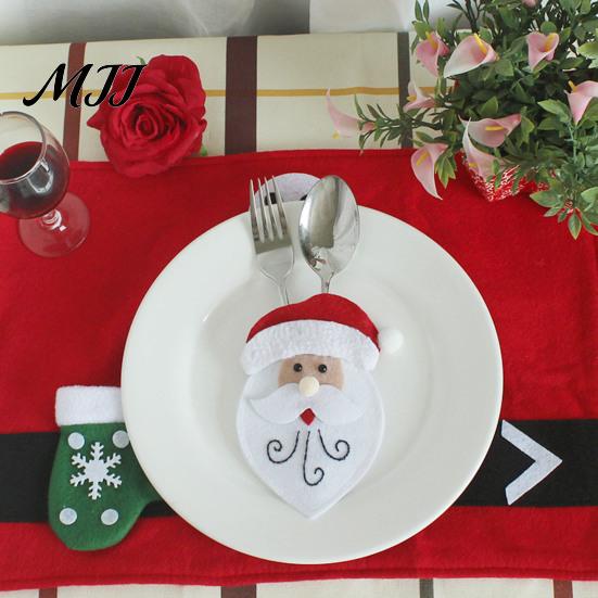 Christmas Dinner Table Setup Cutlery Holder Pockets, Non-woven Fabric Pouch Bags for Spoon Knife Holders Fork, Santa Snowman Reindeer Tableware