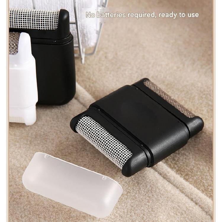 Small Adhesive Fiber Roller For Quick Fabric Cleaning In Residence At Office Or While Traveling