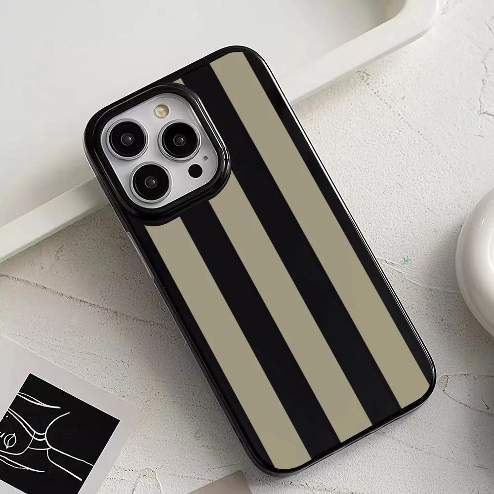 Ins Black and White Vertical Line Shell Phone Case For iPhone 16 15 14 13 12 11 17 Pro Advanced Minimalist Y2K Cover