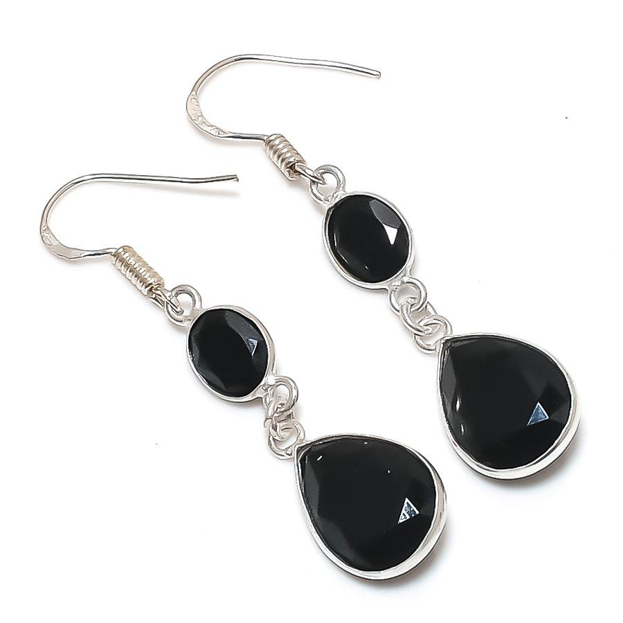 

Натуральный камень Черная шпинель Ювелирное изделие из стерлингового серебра 925 серьга 2,05 t8R12