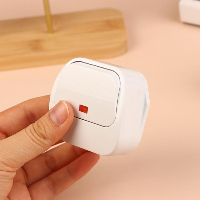 China Standard 16A/10A 250V Three-Pole Power Plug Detachable Rewireable Power Socket Connector Outlet With Switch & Led Light