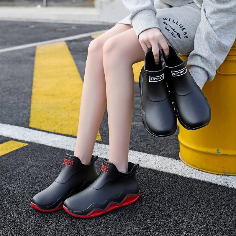 New Fashion Men's Rain Shoes Short Rain Boots Non-slip Water Shoes Couple Velvet Low-top Rubber Shoes Women
