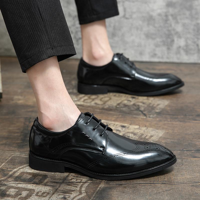 Large Size Men's Shoes 48 Polish Color Men's Fashion Dress Pointed Small Leather Shoes Brock Engraved Business Leather Shoes Men
