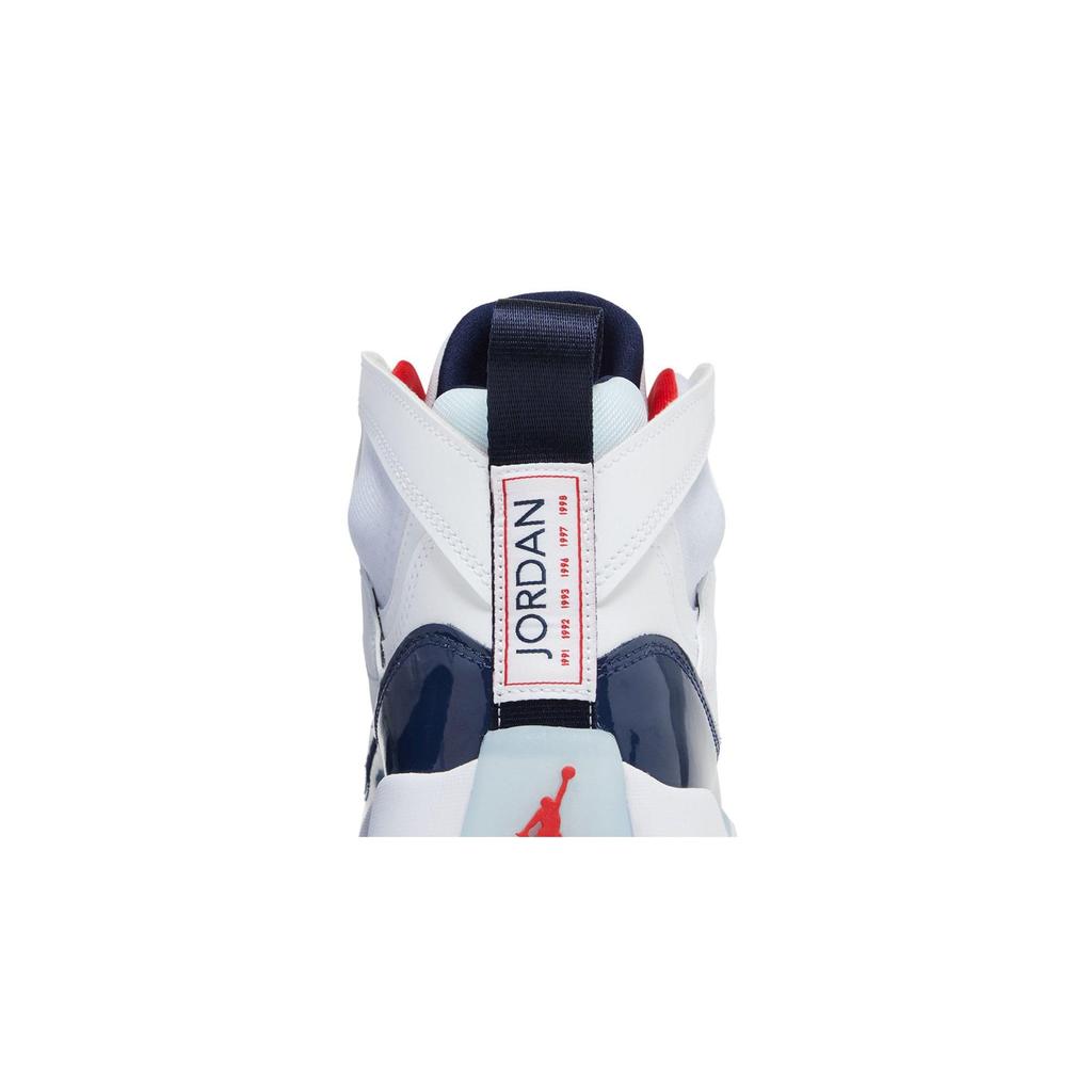 Air Jordan Jumpman Two Trey 'USA' (Unisex) White / University Red / Navy Vintage Basketball Shoes DO1925 102