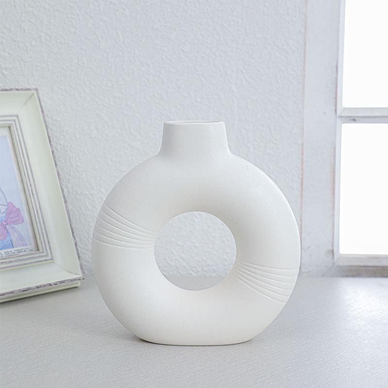 Nordic Ceramic Circle Vase - Creative Home Decor for Living Room