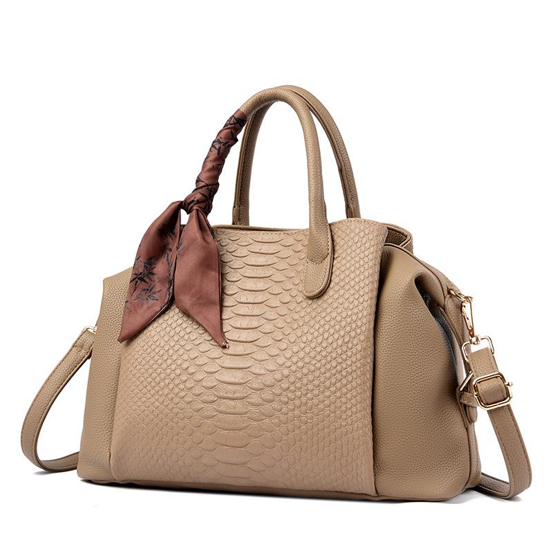Large-capacity Bag Embossed Crossbody Tote Bag Boston Bag Ladies' Handbag