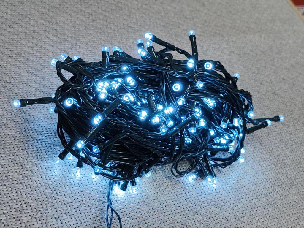 Wodoodporne girlandy LED Gwiaździste Niebo na energię słoneczną - Kolorowe zewnętrzne światła dekoracyjne