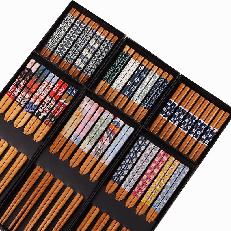 Japanese Style Bamboo Chopsticks: Creative High-End Gift Set (5 Pairs)