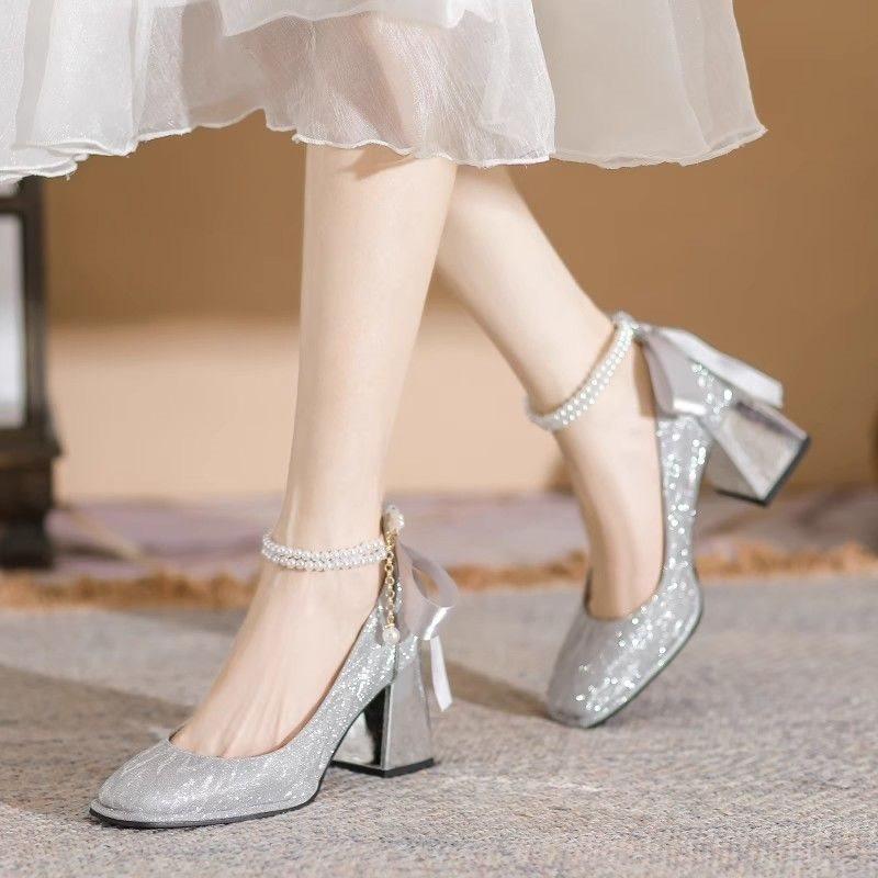 Temperament socialite high heels silver wedding shoes bridesmaid shoes autumn new square head mary pearl shoes