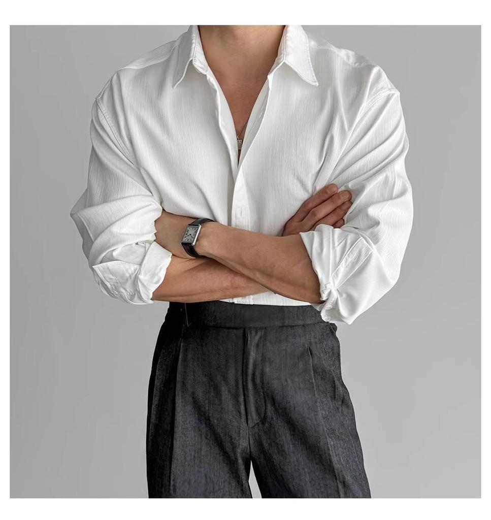 Men's Black Vertical Stripe Long Sleeve Shirt - High-End Casual Business Style, Iron-Free, Button-Down.