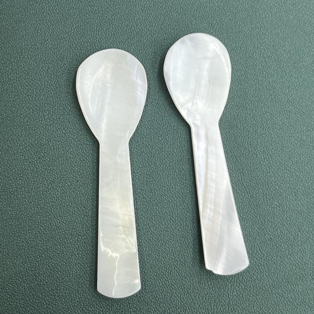 2Pcs, Handcrafted Spoon-shaped Jewelry, White Natural Shell Ornaments, DIY Jewelry Making Accessories, Home Decor Supplies