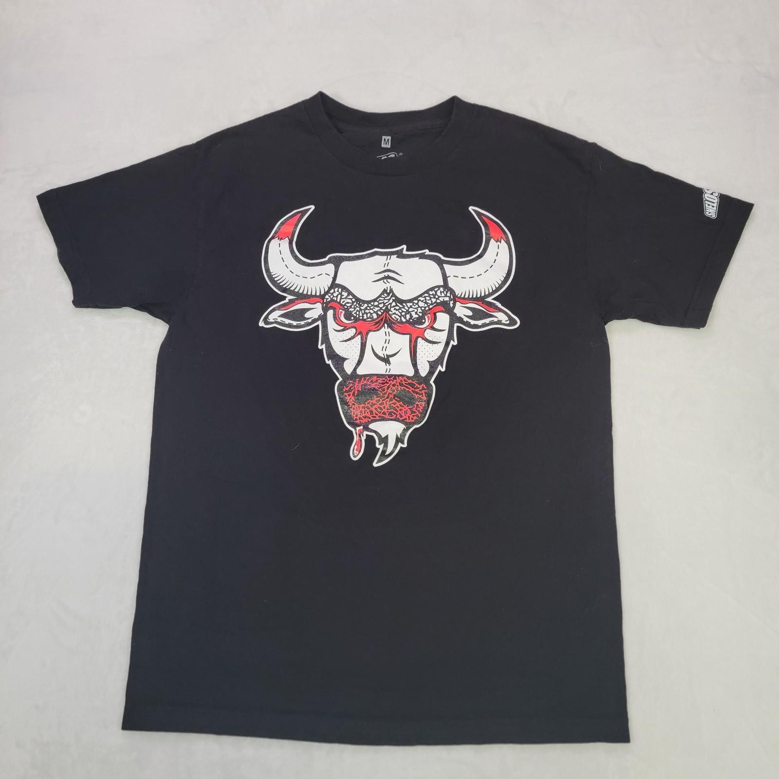 Snelos Men s Black Bull Skull Graphic Size Medium USA Made Classic Unisex T-Shirt L