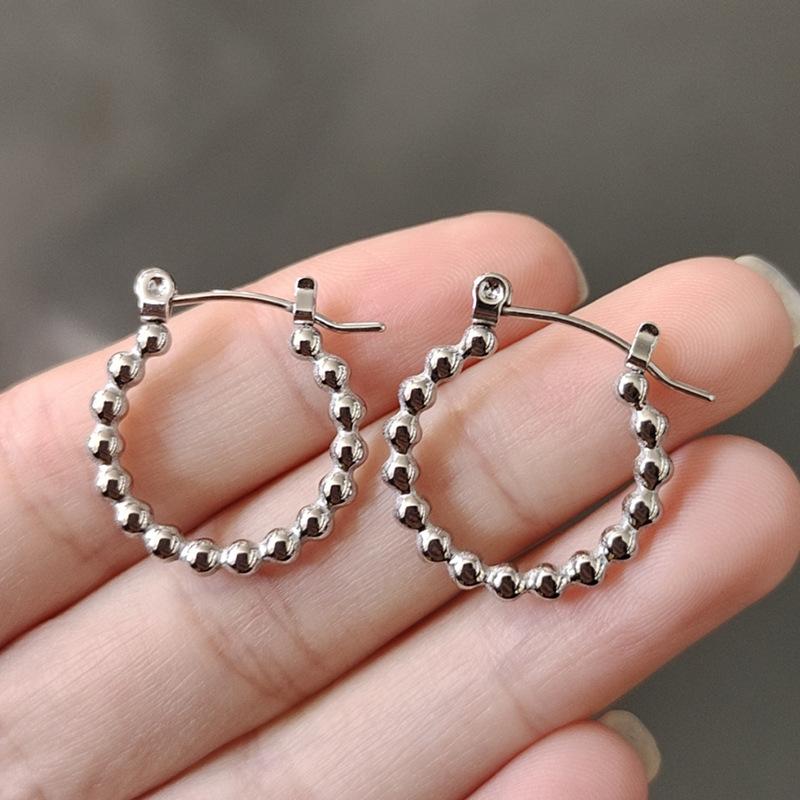 

E-commerce imitation Korean version copper ear buckle earrings simple bead earrings temperament earrings earrings earrings accessories