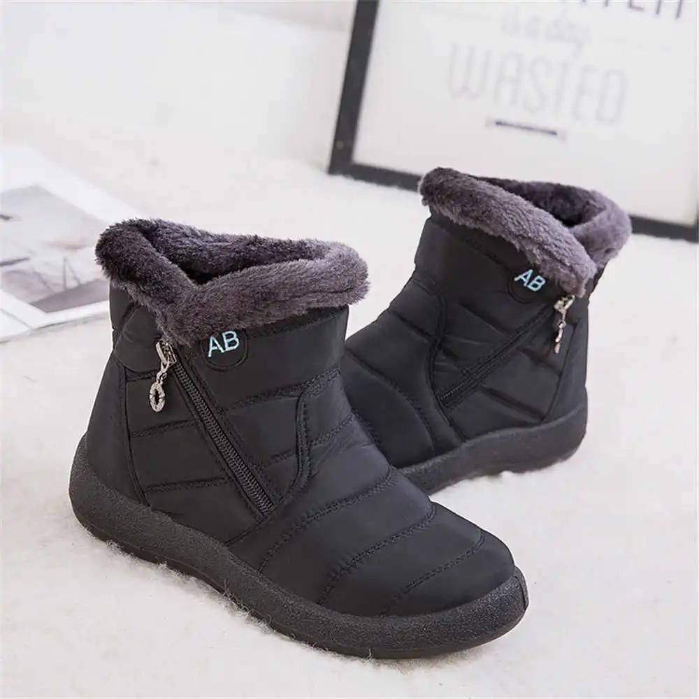Fashion Number 40 Soft Bottom Woman Sneakers Vip Oxford Shoes Wide Heel White Low Heel Shoes Sport Casual Designer Original Fat