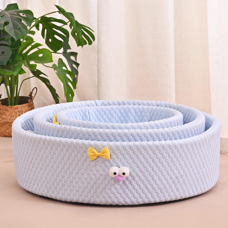 All-Season Cat and Dog Cooling Sofa Bed