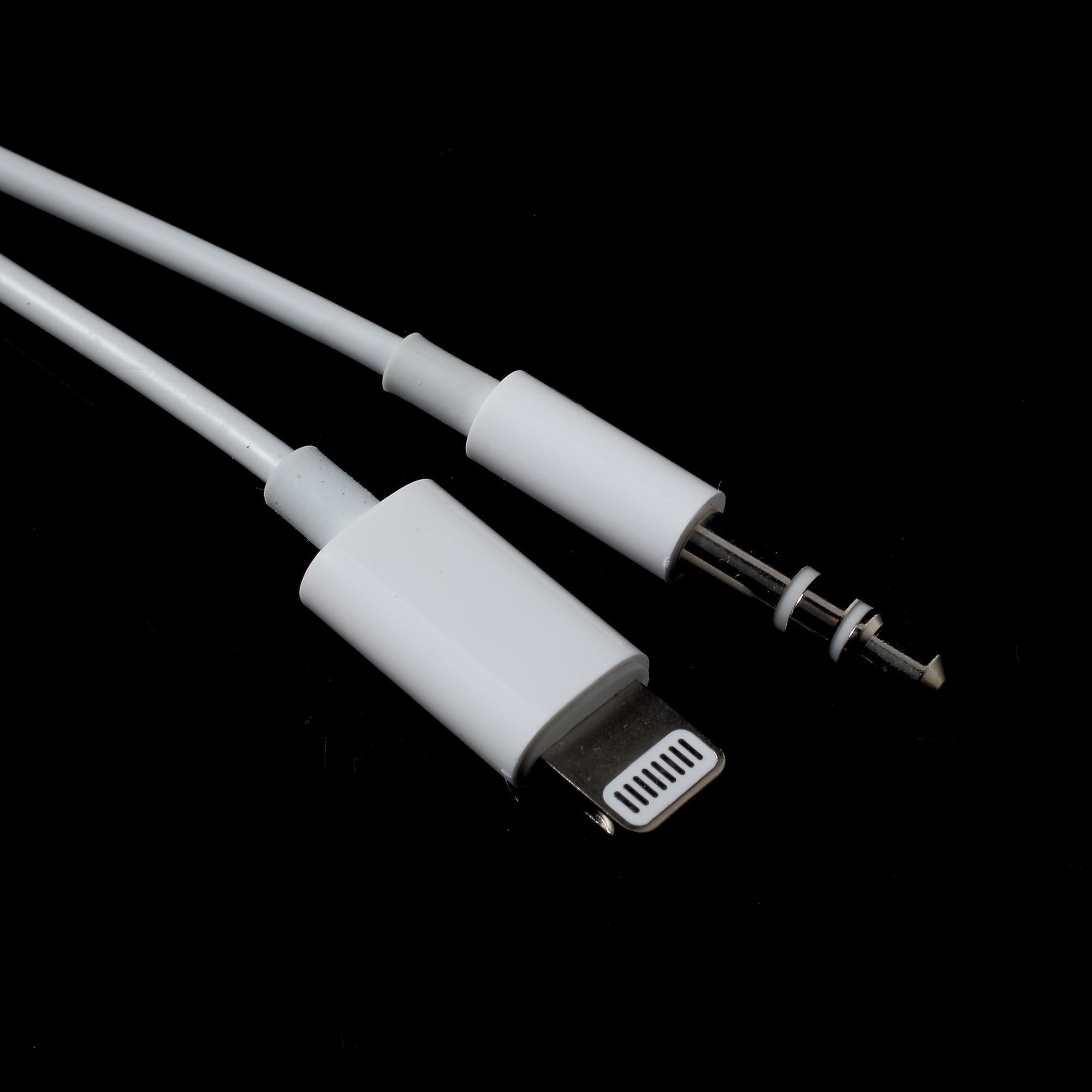 

MH030 Lightning 8 Pin+3.5mm Male to 3.5mm Male 2-in-1 AUX Audio Cable for iPhone Android White