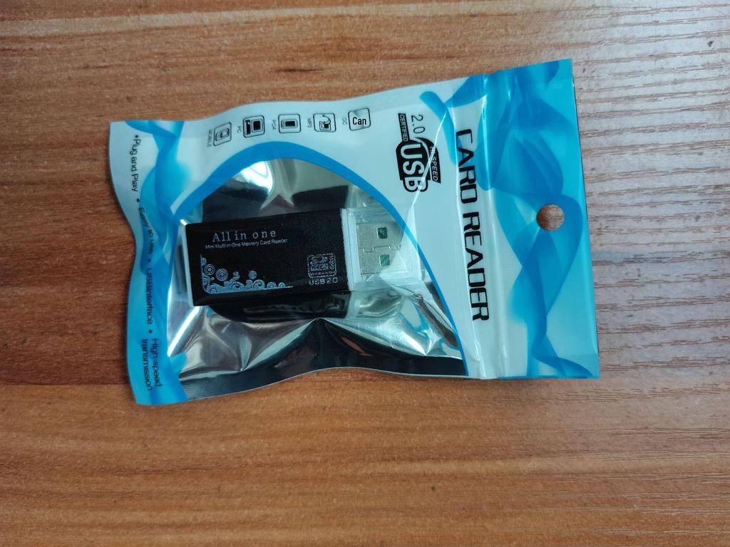 Colorful Aluminum Alloy USB 2.0 High-Speed Mini 4-in-1 Card Reader