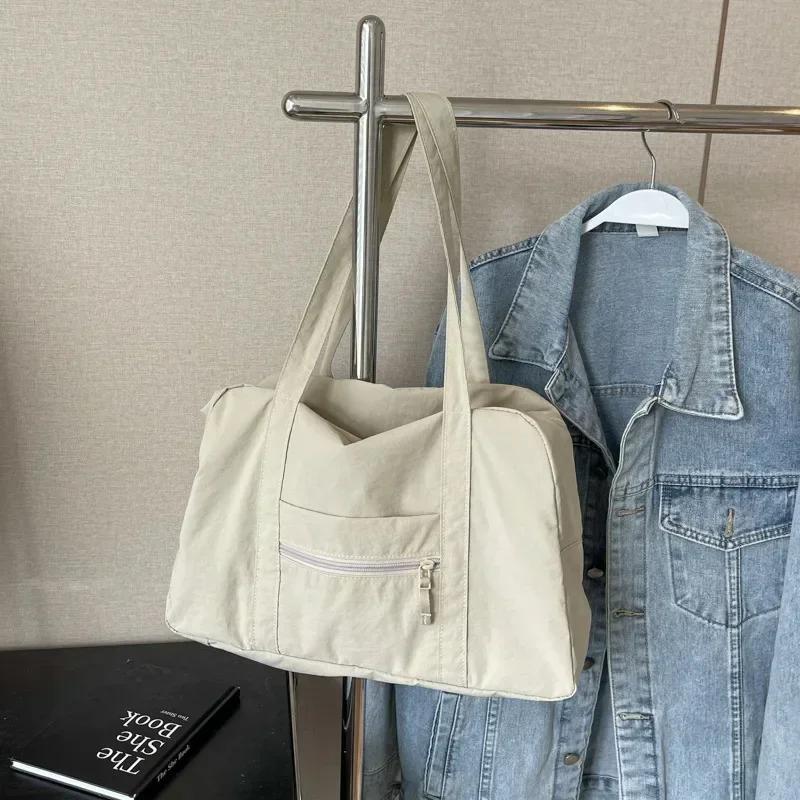 Casual Large Capaci Nylon Cloth Bag Women Fashion Commuter Shoulder Bag Short-Distance Travel Bag Fitness Bags