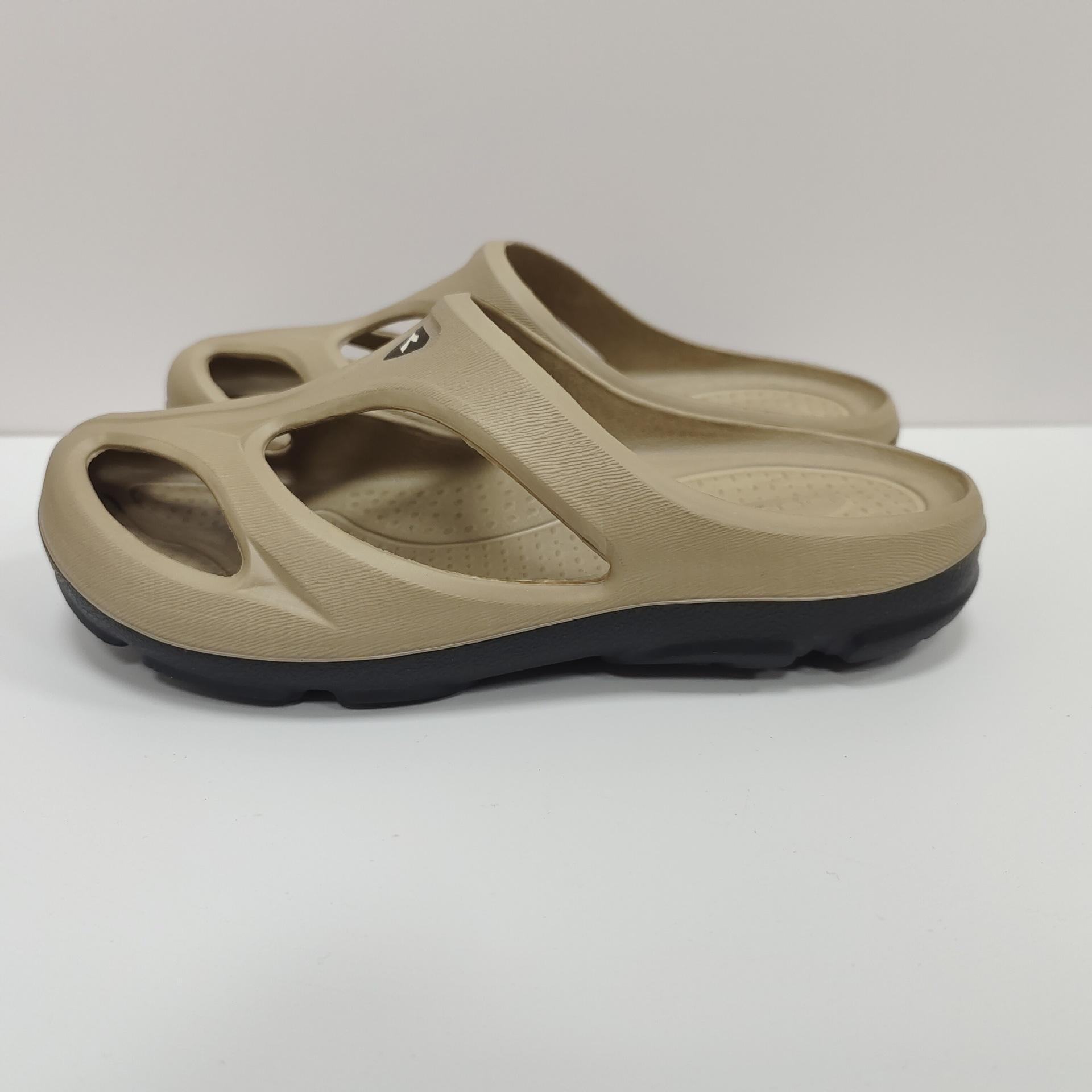 

2024 new hole shoes breathable platform student shoes wear beach shoes outside home 46-47 хакі