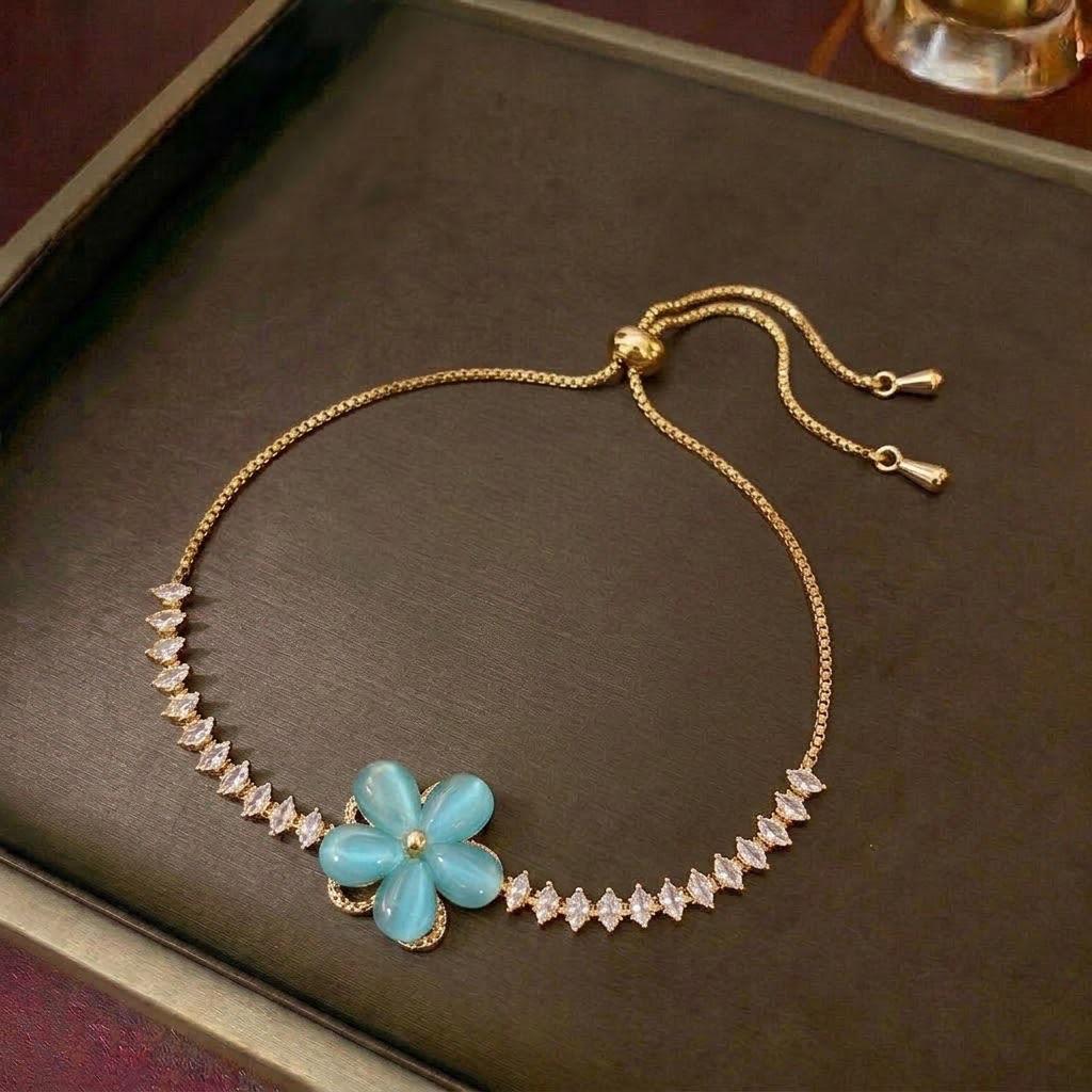 European & American Women's Zircon Flower Necklace & Rotatable Pendant Earrings Set