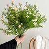 Künstliche Schleierkraut mit grünen Blättern UV-beständig 7-Zweig Falsche Seidenblume Haus Büro Hochzeit Party Innen Außen Falsche Blüte Dekoration