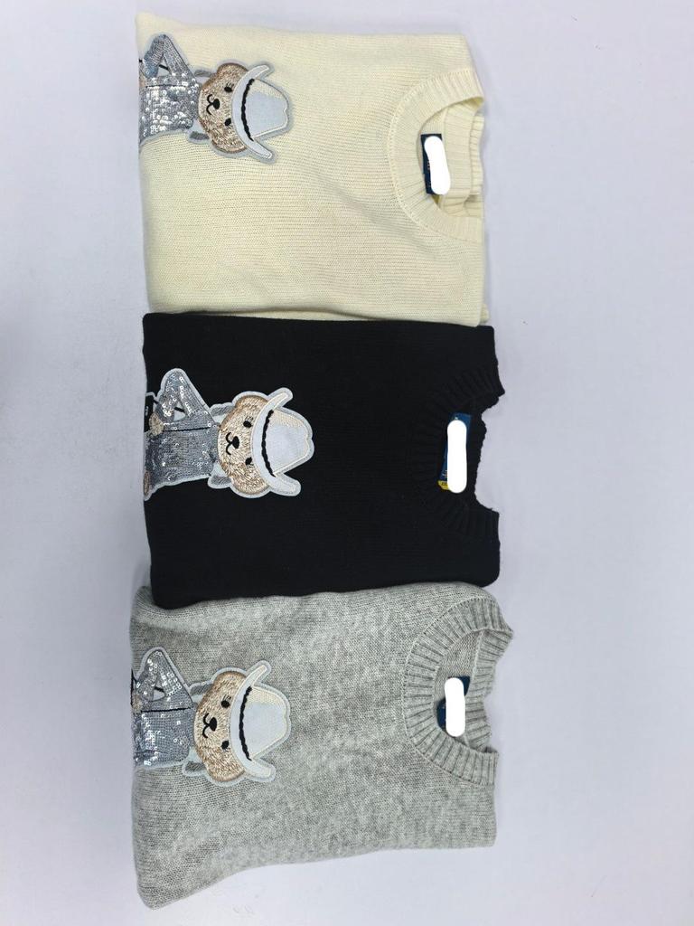 2025 Women's Heavy-Duty Pure Cotton Little Bear Cartoon Sweater - Autumn/Winter