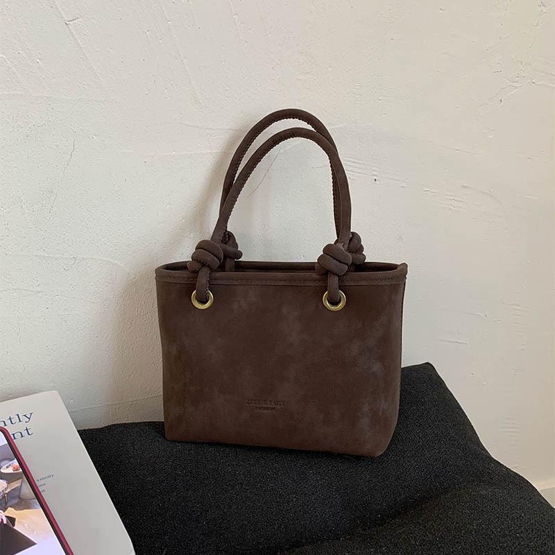 Crossbody Bag Women's Bag 2025 New Autumn and Winter Versatile Super Fire Small Bag Single Shoulder Crossbody Bag Popular Bucket Bag This Year