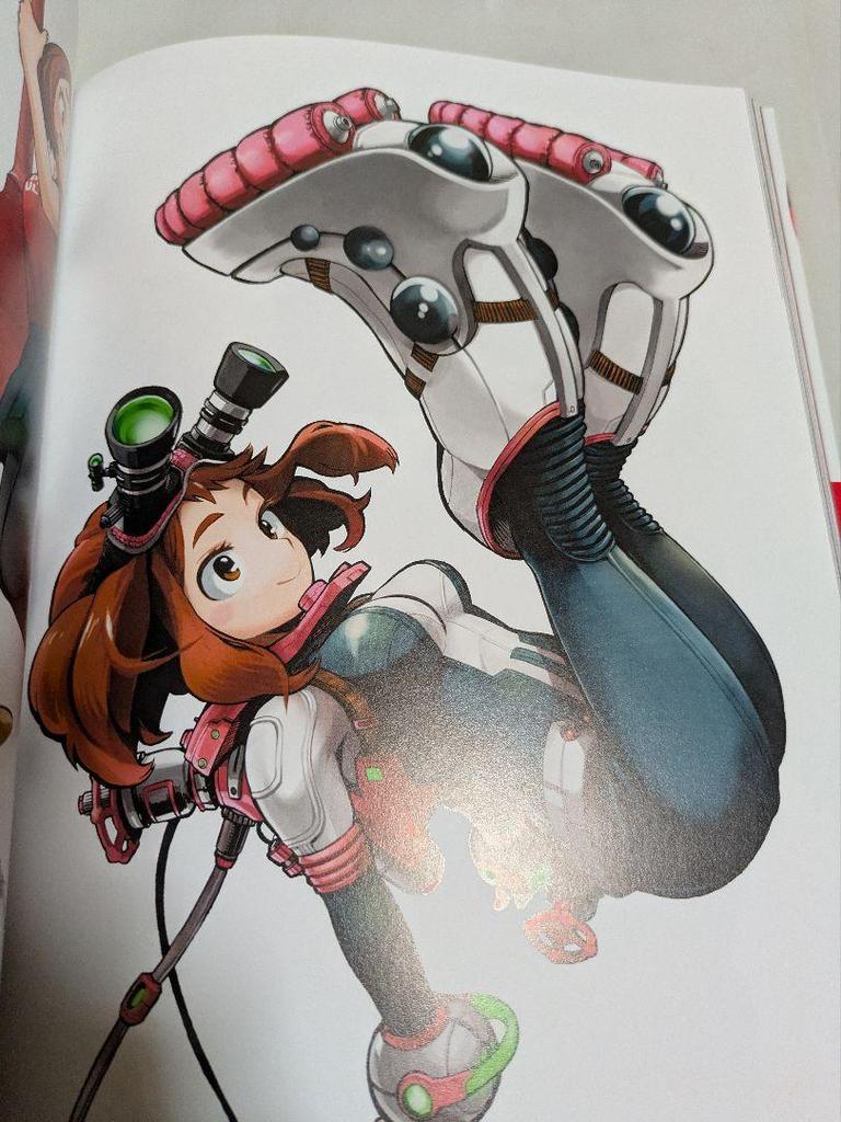 [USED] Ultra Artworks Horikoshi Kohei Original Art Collection and 3 Bonus Items