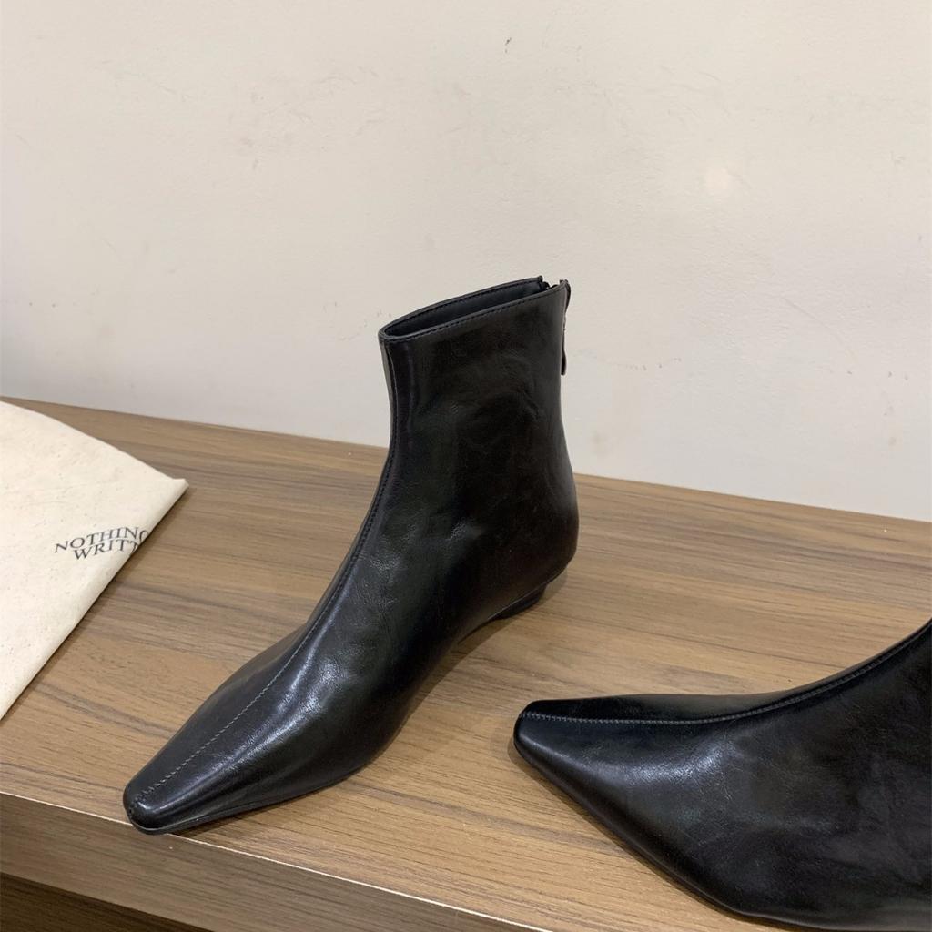 Thick Heel Pointed Tip Thin Brown Short Boots Women's Boots 2025 New Temperament with Skirt Autumn and Winter French Small Bare Boots