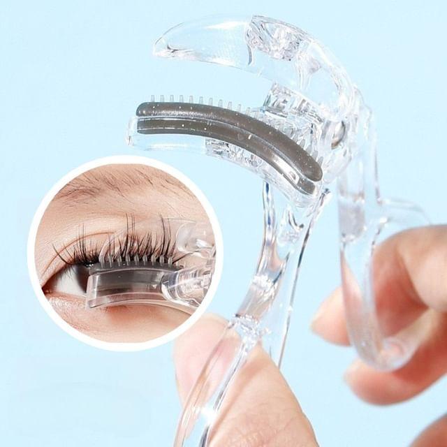 Nreain - Plastic Eyelash Curler