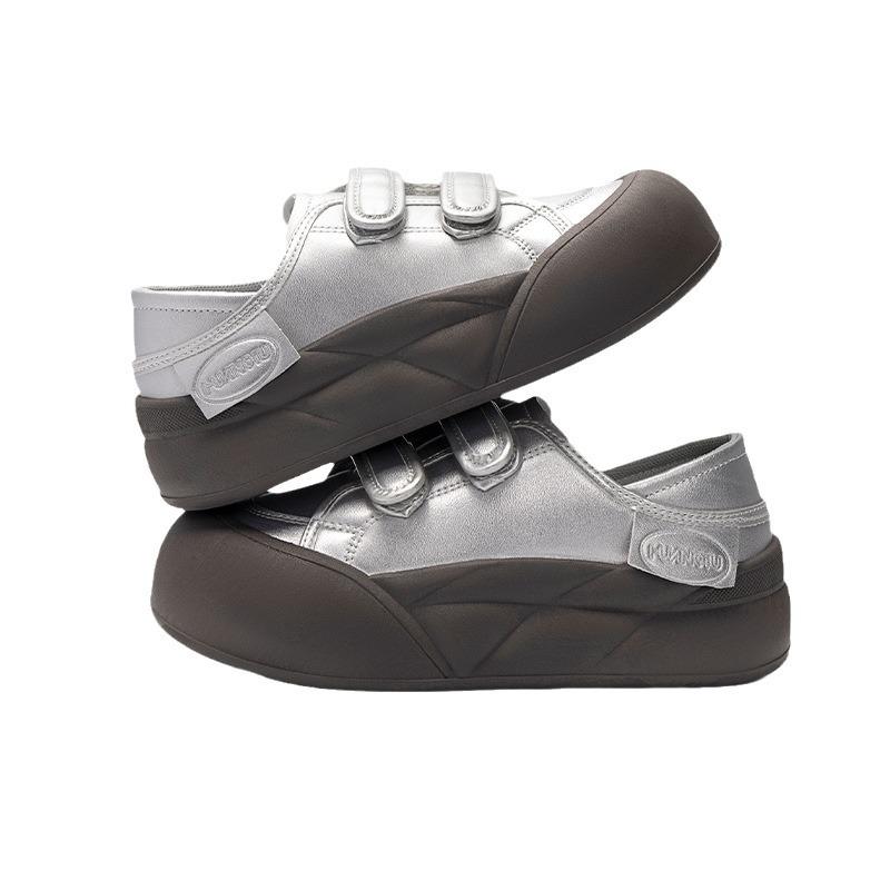 Global Velcro board shoes women's fashion versatile bread shoes 2025 spring high-end casual ZHQ-HY575